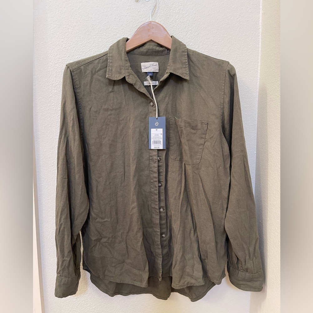 NWT Universal Thread Women's Long Sleeve Linen Button-Down Shirt Olive Green M